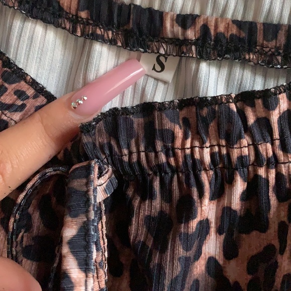 Leopard Crop Top - Picture 4 of 4